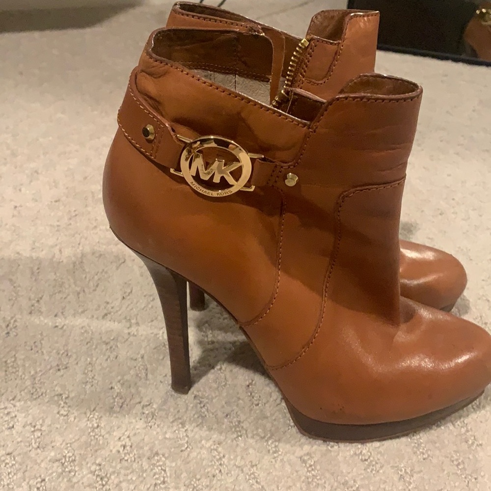 Michael Kors chestnut heel booties size 7.5